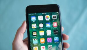 The iPhone 8 will reportedly avoid the Galaxy S8’s most glaring flaw